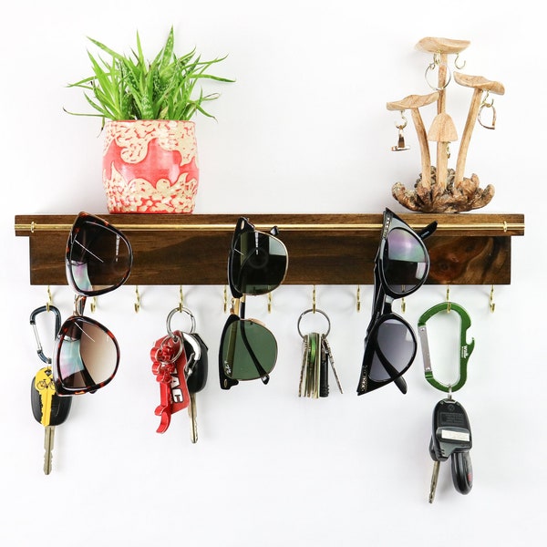 Sunglass and Key Display | Key Holder | Sunglass Holder | Doorway Organizer