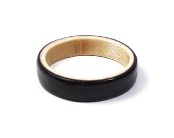 Bague en bois en érable contour ébène  // Anneau en bois // Bijoux en bois //  Bijoux fantaisie // Bague pour femme