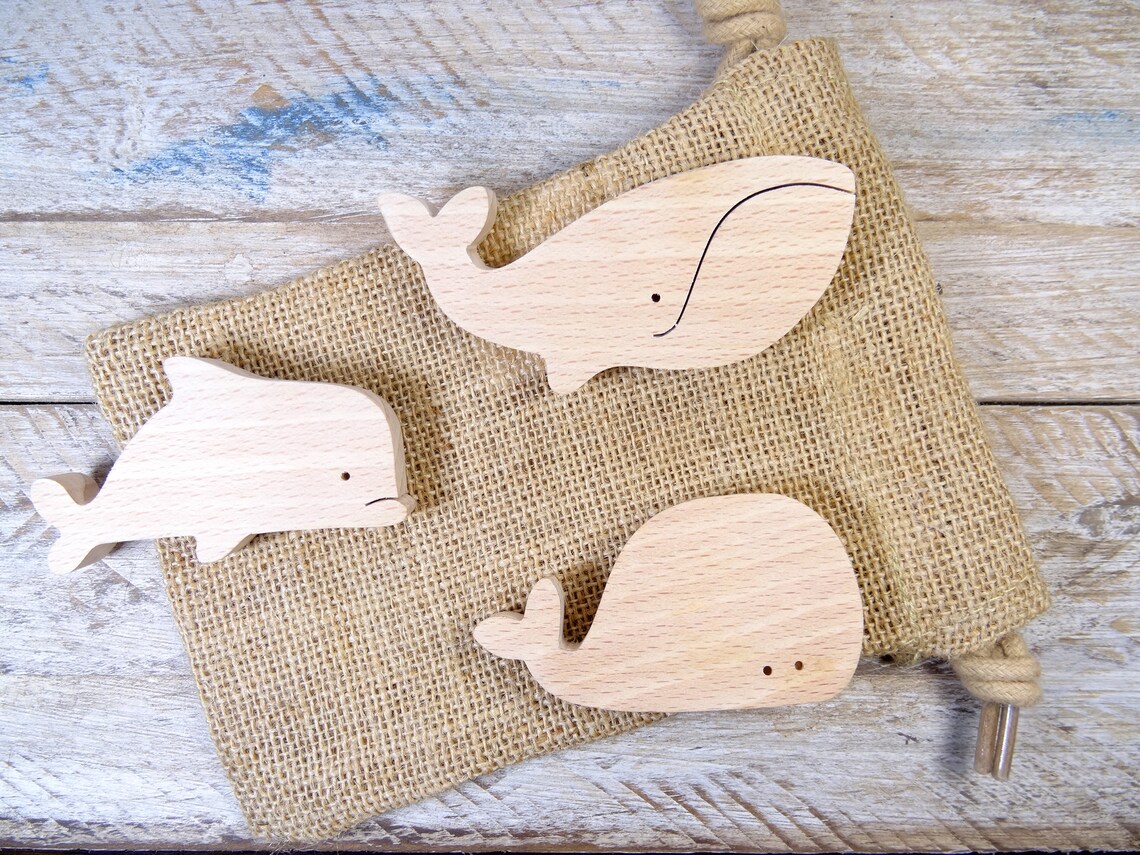 Handmade Natural Seeds Whale Fridge Magnet