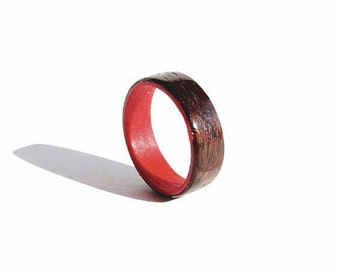 Bague Bois fantaisie rouge et noir en bois pour femme // Bijoux bohème