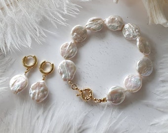 Big Pearl Bracelet with Freshwater Pearls, Natural Pearl Bracelet, Gifts for Her, Keshi Pearl Bracelet, Baroque Pearl Bracelet, Gift for Her
