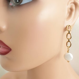 Coin pearl earrings, Baroque pearl jewelry, Link chain earrings, Real pearl earrings image 4