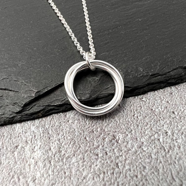 30th birthday gift for her, Sterling silver 3 linked ring necklace, Russian ring necklace, trinity pendant, Christmas gift for girlfriend