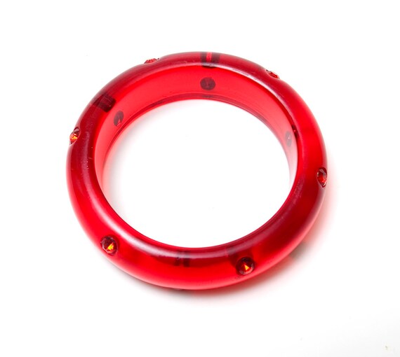 Vintage Ruby Red Lucite Bangle/ Bracelet - Circul… - image 2