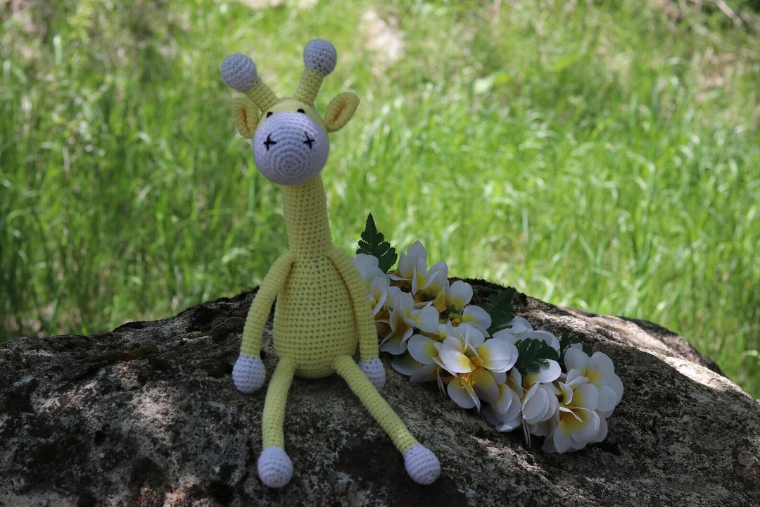 Happy Threads Handcrafted Amigurumi Soft Toy- GIRAFFE-Blue