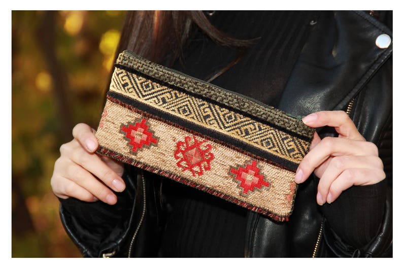 Rug Purse Women/'s Purse Gift For Her Coin Purse Mother/'s Day Gift Armenian Ethnic Purse Armenian Purse Fashion Purse