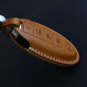 Nissan Series [NIS-01-4B]  Key Case - Altima Maxima Murano Pathfinder Rogue Armada Frontier - Italian Veg-tanned Leather - 4 Buttons