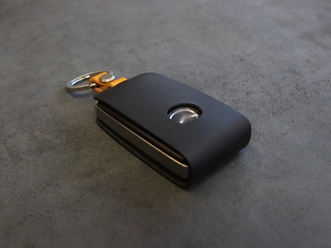Mazda Series 02 Leather Key Fob Cover Mazda 3 CX 30 CX 5 Mazda 6 Key Case Italian Veg tanned Leather Handcrafted in USA Etsy