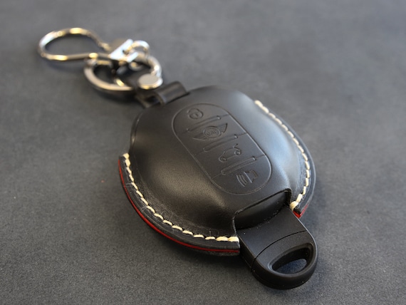 COOPER CLASSIC CAR KEY RING LEATHER FOB.