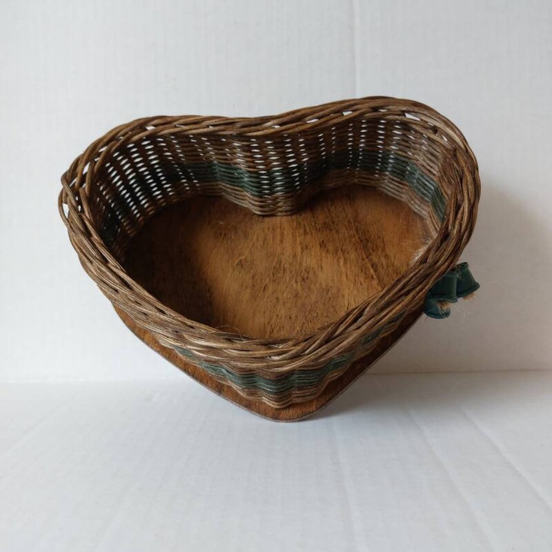 Woven Heart Basket Etsy