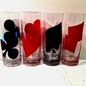 Jeu de 4 verres à liqueur Club Heart Spade Diamond des années 70