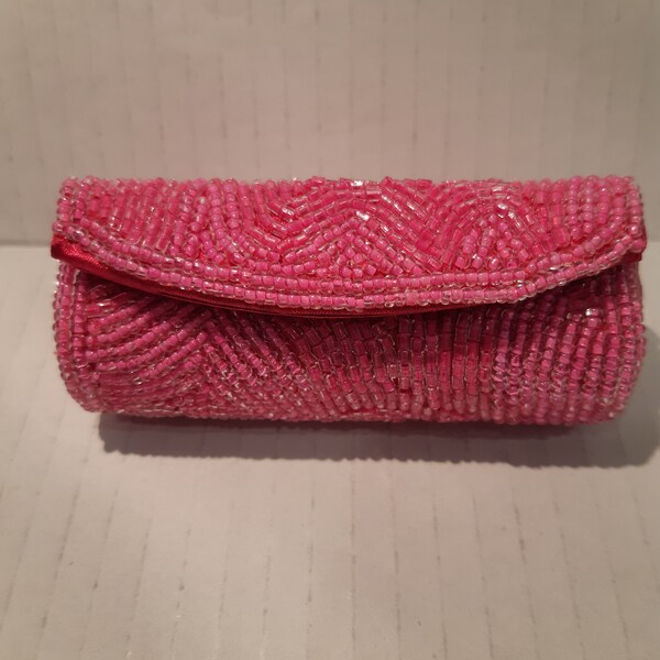 Mary Kay Signature Pink Beaded Lipstick Case with Mirror   Signed   Mirror  Barbie Pink