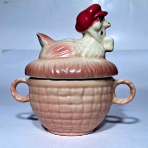 1949 Vintage Chicken Sugar Bowl   Old MacDonalds Farm    Regal China   Pat. Pending Number 382
