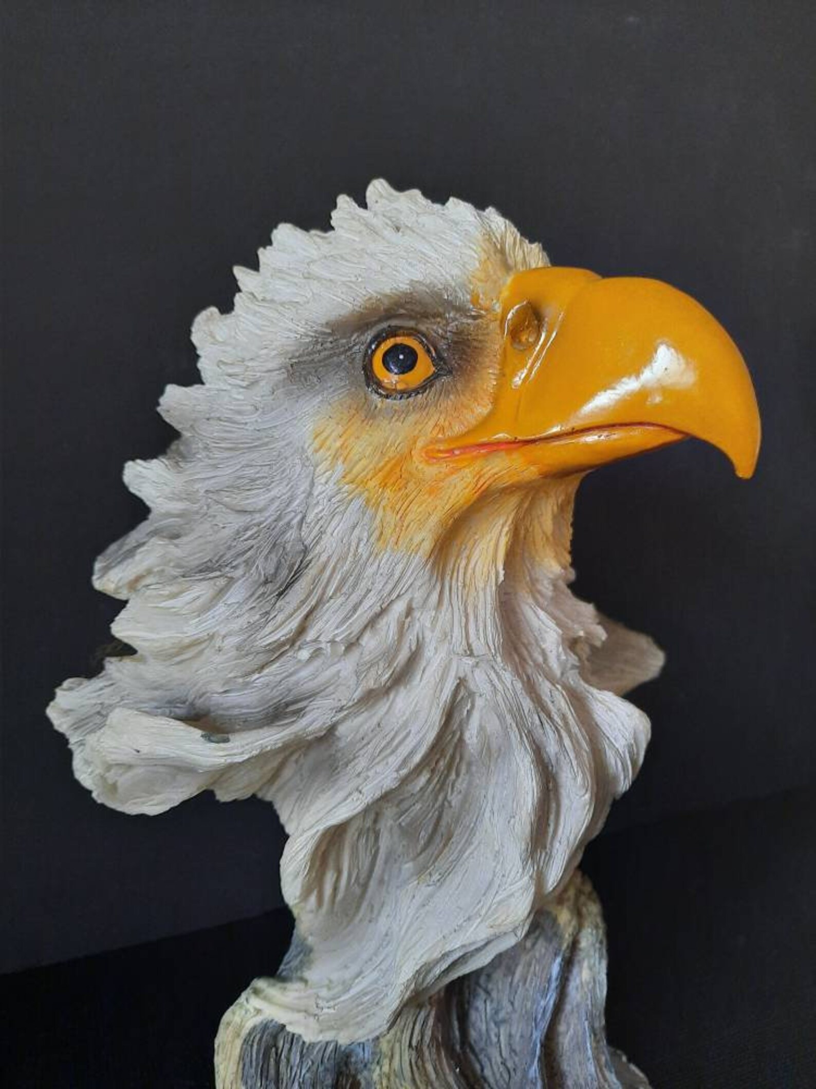 resin eagle statue