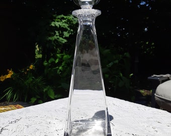 Colle Crystal Decanter   Made In Italy    Crystal Glass Ball Stopper   Over 4 Pounds   Pyramid Shape With Square Base   13 3/4 inches Tall