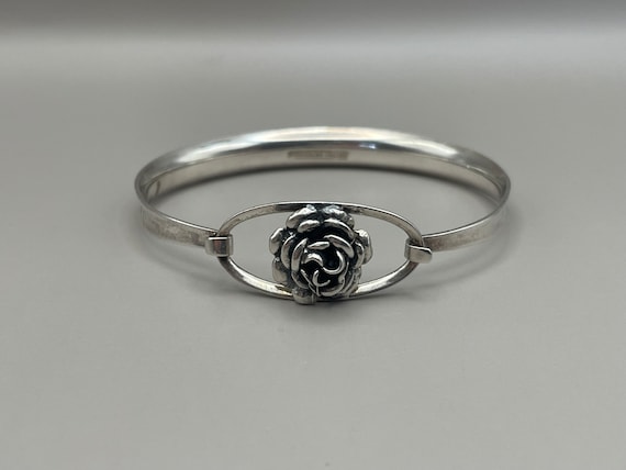 Vintage Erik Granit & Co Modernist Rose Front Latch Sterling Bangle Bracelet, Finland