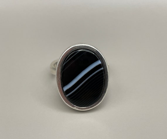 Vintage Peter Ernst Ravbutikken Black Banded Agate Modernist Sterling Silver Ring, PE, Denmark, Size 5.5