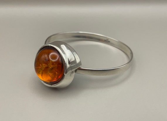 Vintage Einer Fehrn  Large Honey Amber Sterling Silver Modernist Front Latch Bangle Bracelet, EF, Denmark