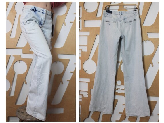 wide leg pants from the 90s