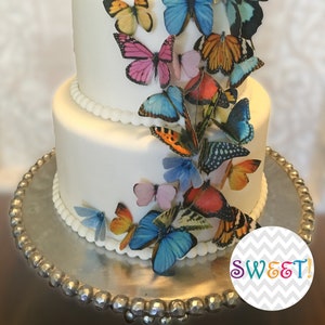 30 Edible Butterflies, 3D Wafer Paper Toppers for Cakes, Cupcakes, Cookies or Drinks image 1
