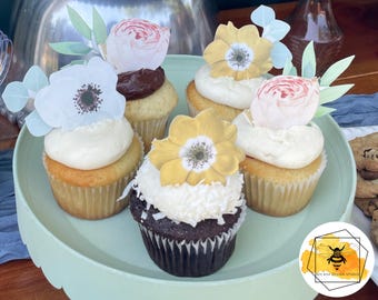 Edible Florals and Greens Cupcake Toppers