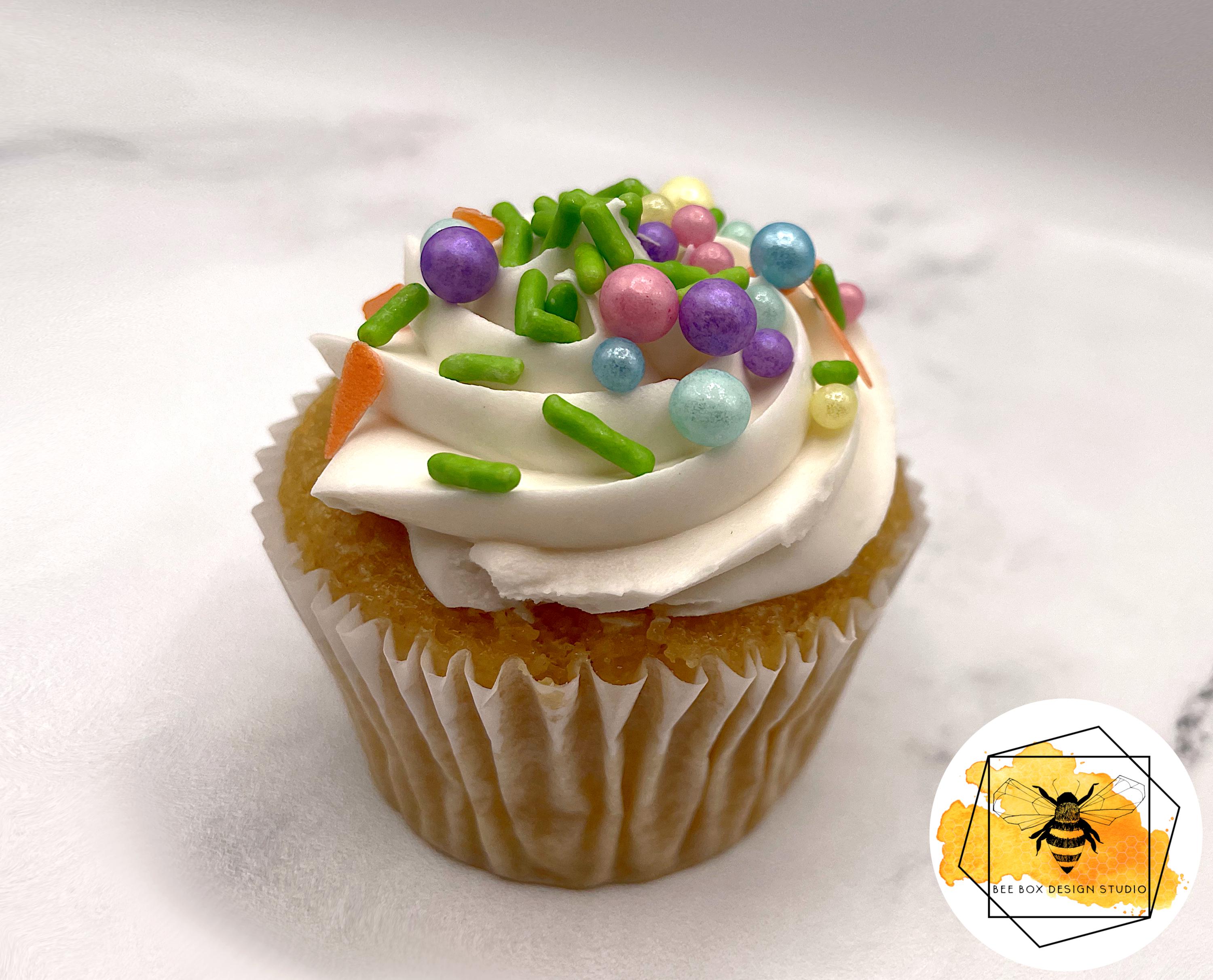 Simple Cupcake Decorating Ideas with Wilton 2D | Easy \u0026 Pretty Designs, image size:3000x2425