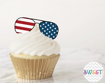 Edible Stars & Stripes Themed Cupcake Toppers