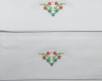 Flowers and Pearls Pillow Cases 1