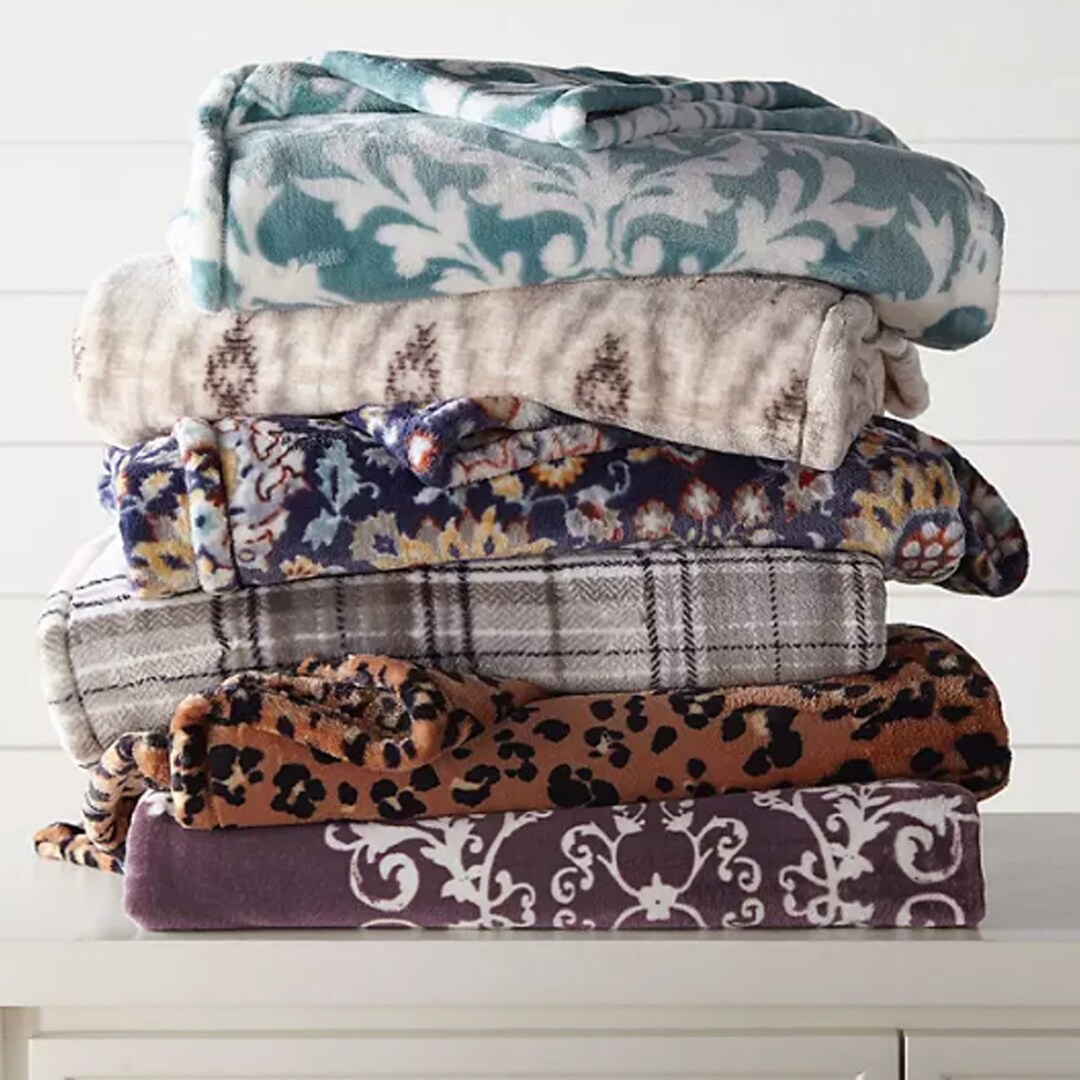 Personalized Christmas Gift, 60 X 70 Warm Blanket, Monogrammed Throw