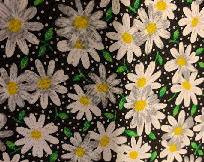 Daisies 100% cotton fabric, sold by the yard