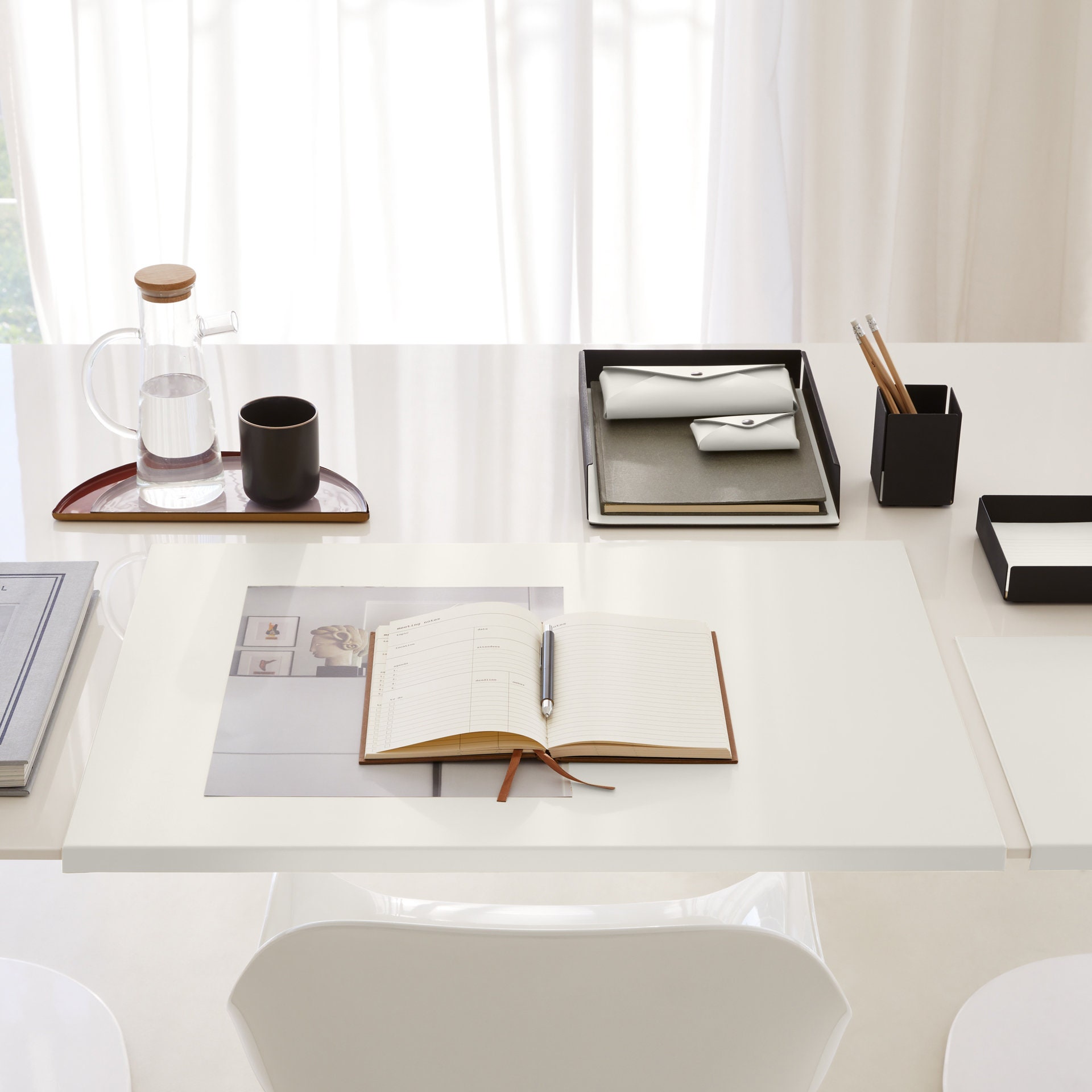 Office Desk Mat Made of White Leather. Modern Design, Steel Structure With  L-shaped Forward Profile, Non-slip Bottom. Made in Italy 