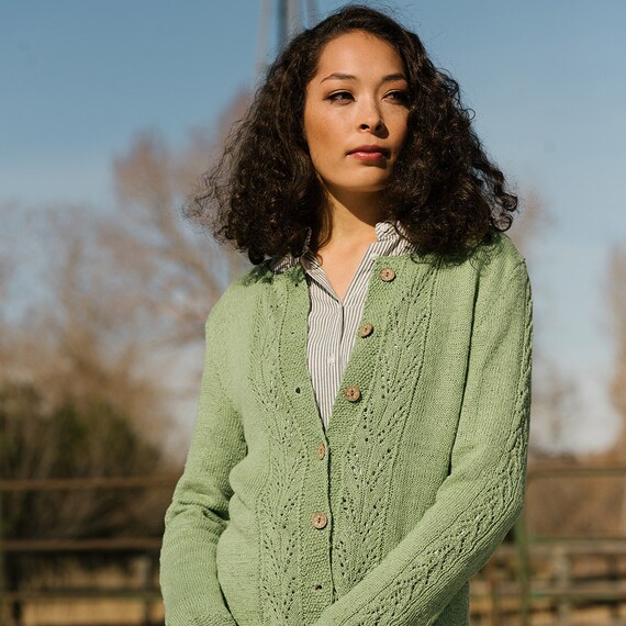 Women's Spring Cardigan Knitting 