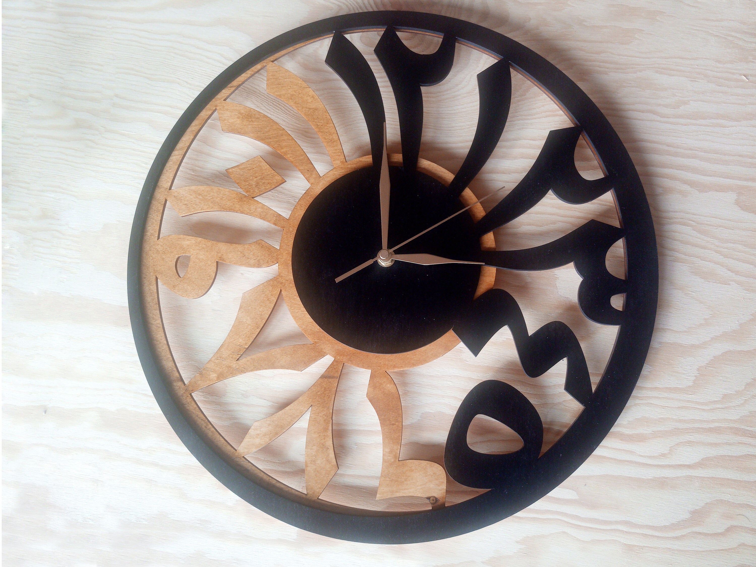 Orologio da parete in alluminio, 180 mm, quadrante con numeri