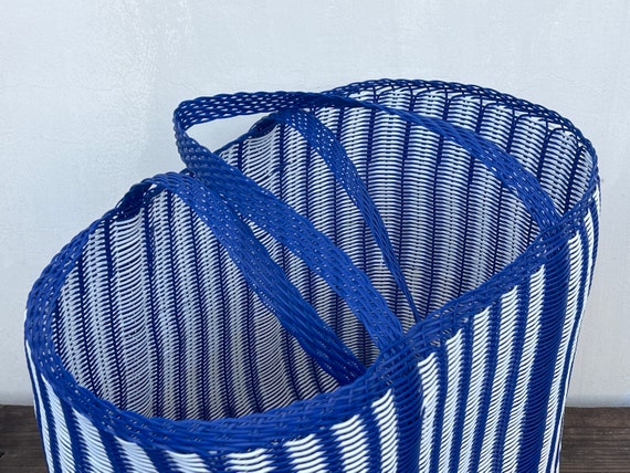 Blue Y-Weave Storage Basket, Large