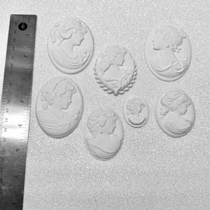 Victorian Lady Cameos Set (7 Sizes) /  Cameos for jewelry / Intaglios / Variety Set of Victorian Cameos