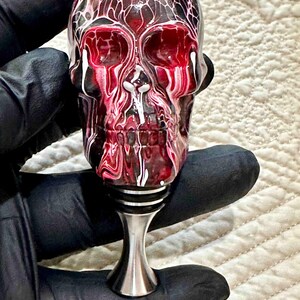 Wine bottle stopper / skull bottle stopper / Red Wine Skull Halloween stopper / Halloween wine bottle stopper / Gothic skull decor