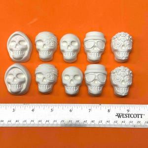Set of 10 Paintable Skulls (5 different designs) / 10 Mini Skull Blanks | Gothic Halloween Craft Supply / Ready to Paint Halloween Decor