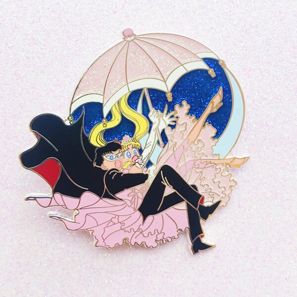 SECONDS SALE - Usagi and Tuxedo Mask Falling Pin -- Beach Tan version cute kawaii anime sailor moon