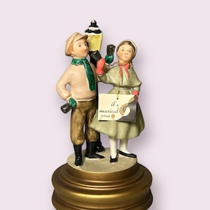 1960s Schmid Christmas Carolers Rotating Musical Japan, plays Joy To The World with Tag