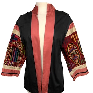 Jaqueta exclusiva 70's Crossroads MS preta e malva aberta Panamá Mola aplique de mão com motivo de pássaro e rosto - Sz M