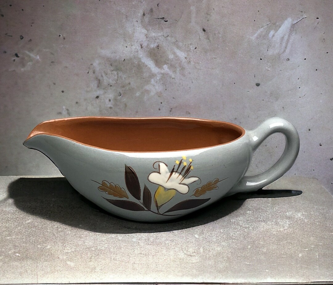 STANGL Pottery Golden Harvest Gravy Boat Lily Flowers 50s Blue Hand