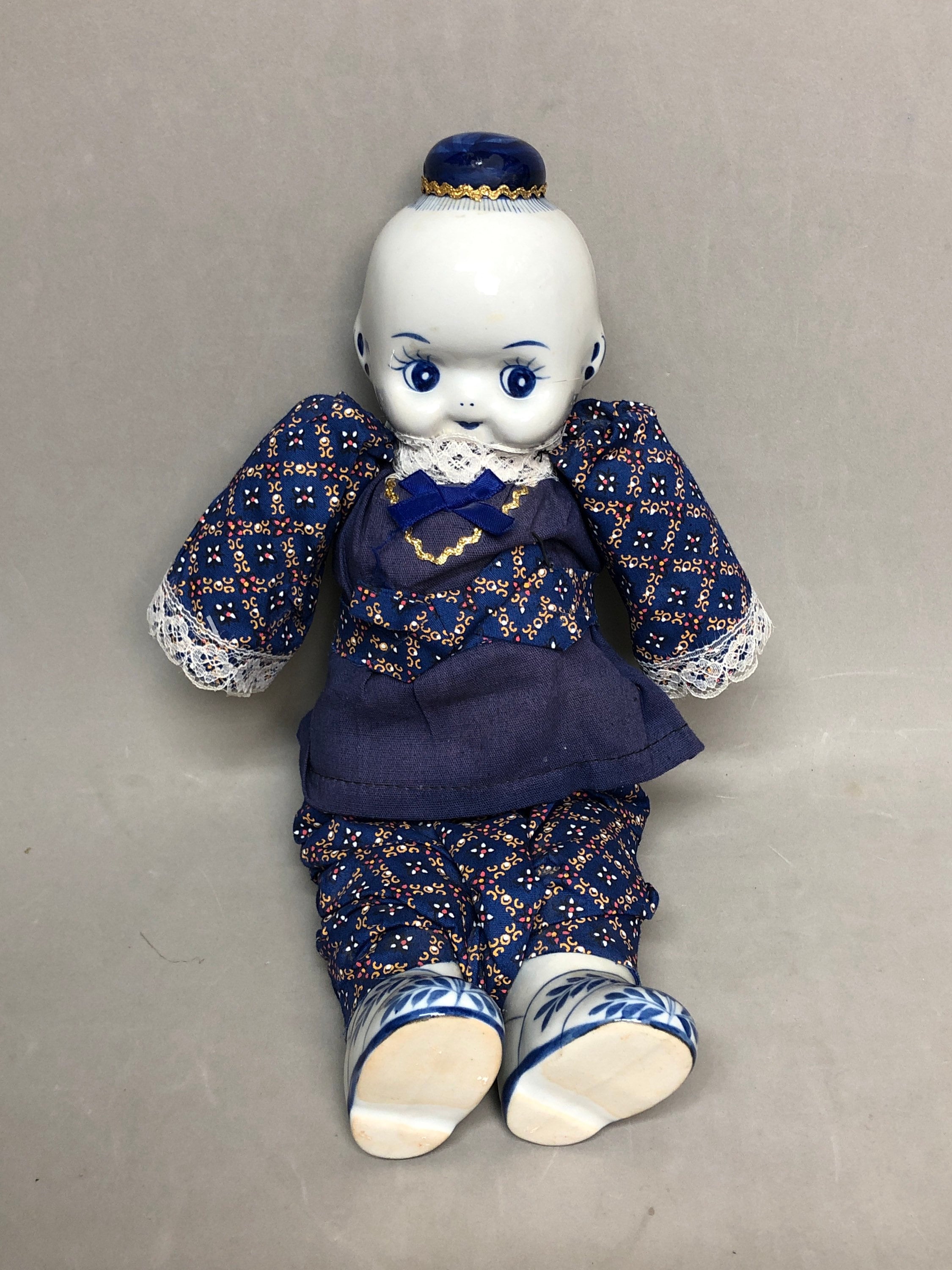 Pair Porcelain Asian Delft Blue Dolls With Clogs, Japanese Dolls