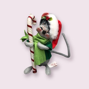 1989 Annalee Mobilitee 7” Christmas Mouse with Santa hat and Candy Cane