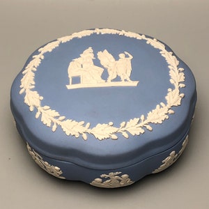60s Wedgwood Blue Covered Trinket Box 5&quot;x2&quot; Round Scallop Jasperware  Pattern, Dresser Box, Candy Dish