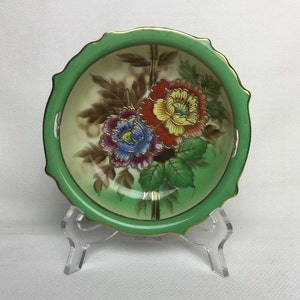 Tashiro Shoten Japan handbemalt grüne Schale MORIAGE Blumenmotiv durchbohrt Griff