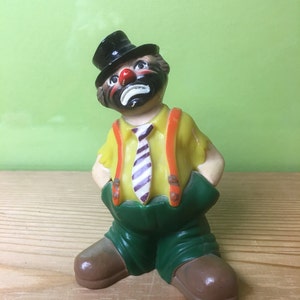 FREE SHIPPING - 1977 Wilton Woodridge Sad Hobo Clown Hard Plastic Cake Topper - made in Hong Kong #1316