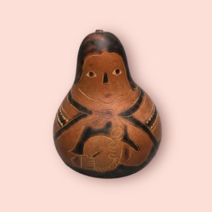 5&quot; Gourd Hand Carved Peruvian Woman Carving FolkArt Seeds Rattle