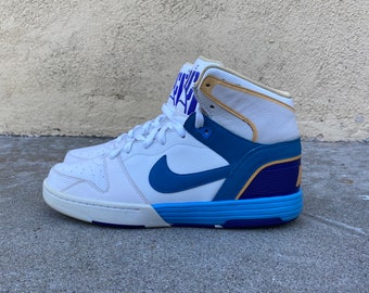 Nike Mach Force Sneakers Sz. 10