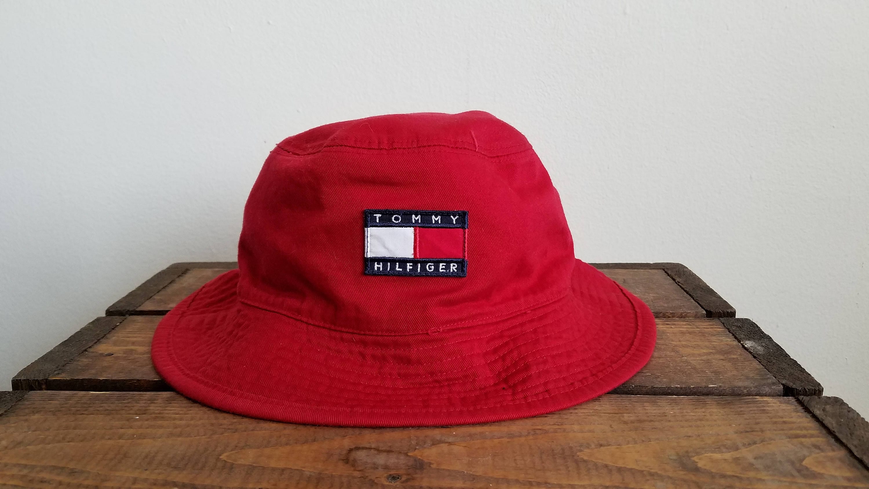 tommy jeans reversible bucket hat