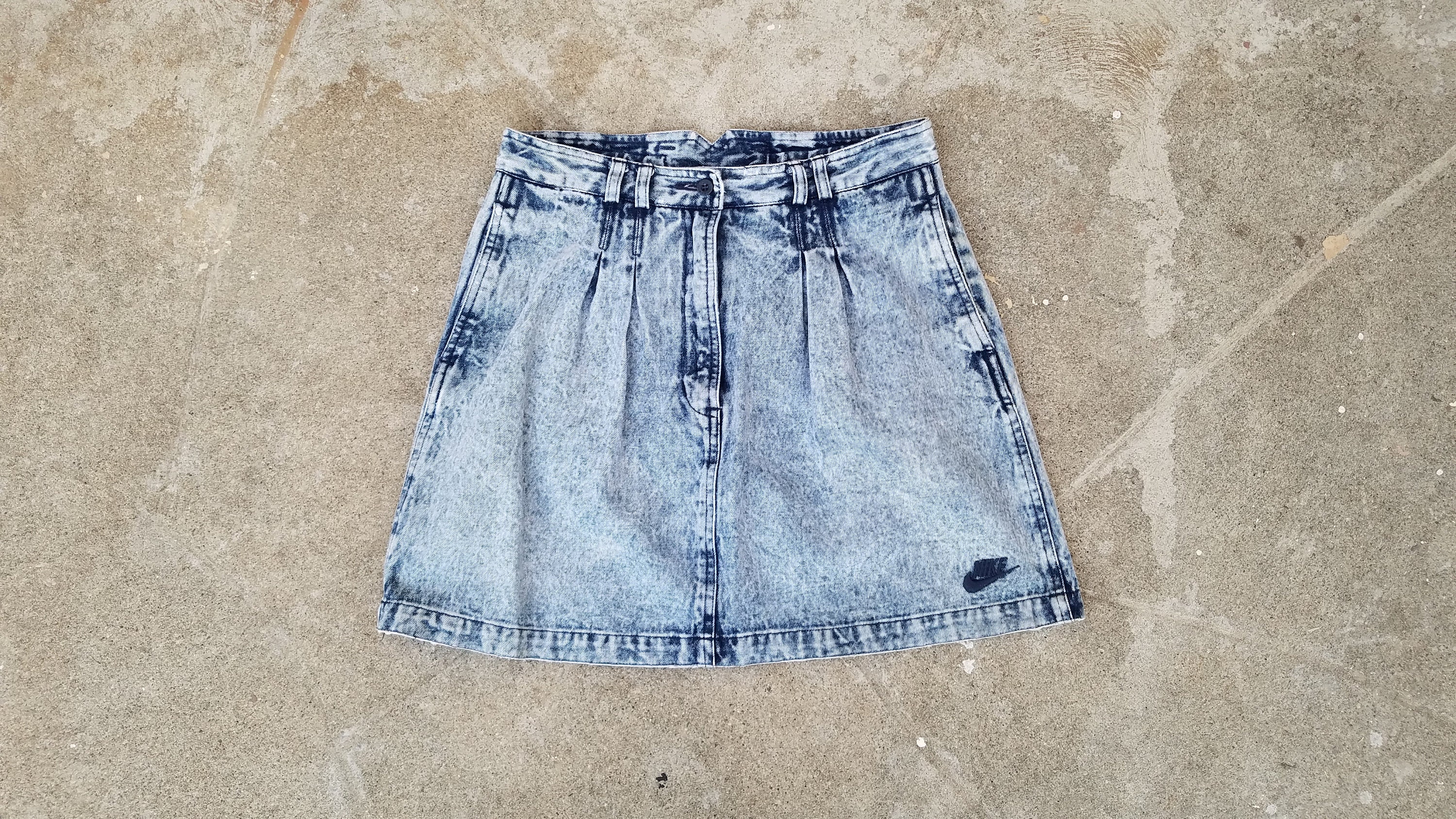 nike denim tennis skirt